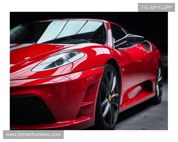 梅赛德斯赛季中期迎挑战 法拉利争夺积分榜领先