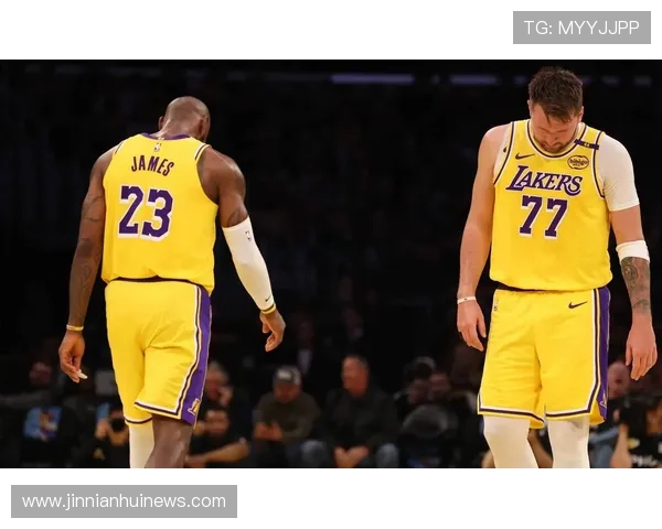 湖人新赛季阵容调整引关注詹姆斯状态能否带队冲击总冠军